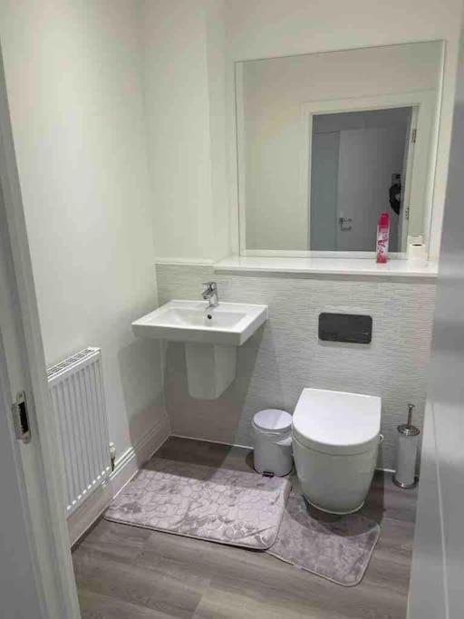 Tasteful Furnished Modern 3 Bedroom Detached Holiday home