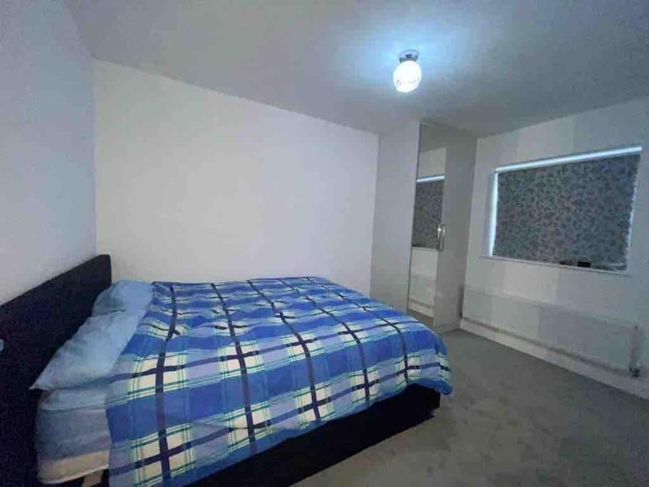 Tasteful Furnished Modern 3 Bedroom Detached Holiday home